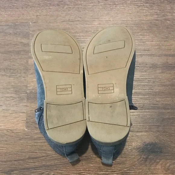 Toms Side Zip Gray Ankle Booties - Picture 7 of 8